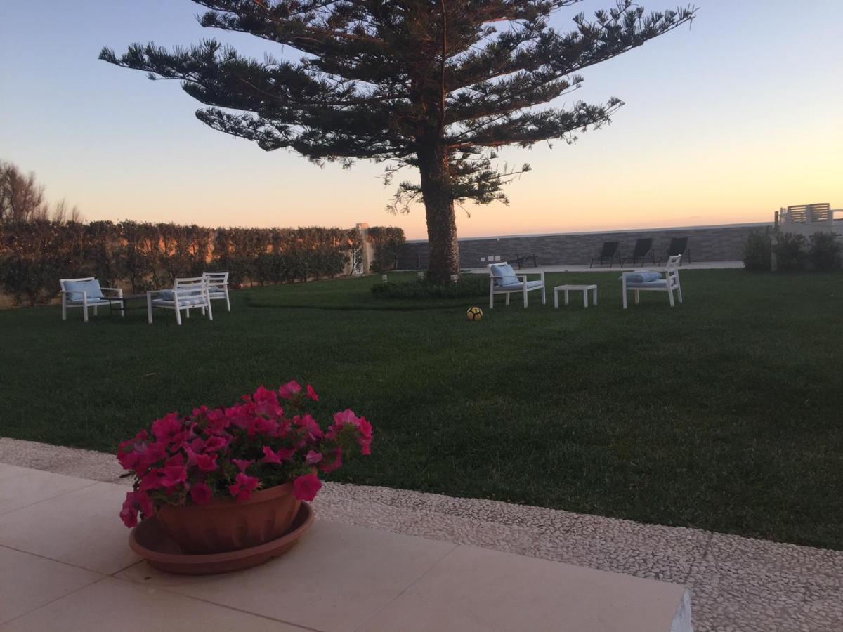 Suitebeach B&B And Resort Марсала Экстерьер фото